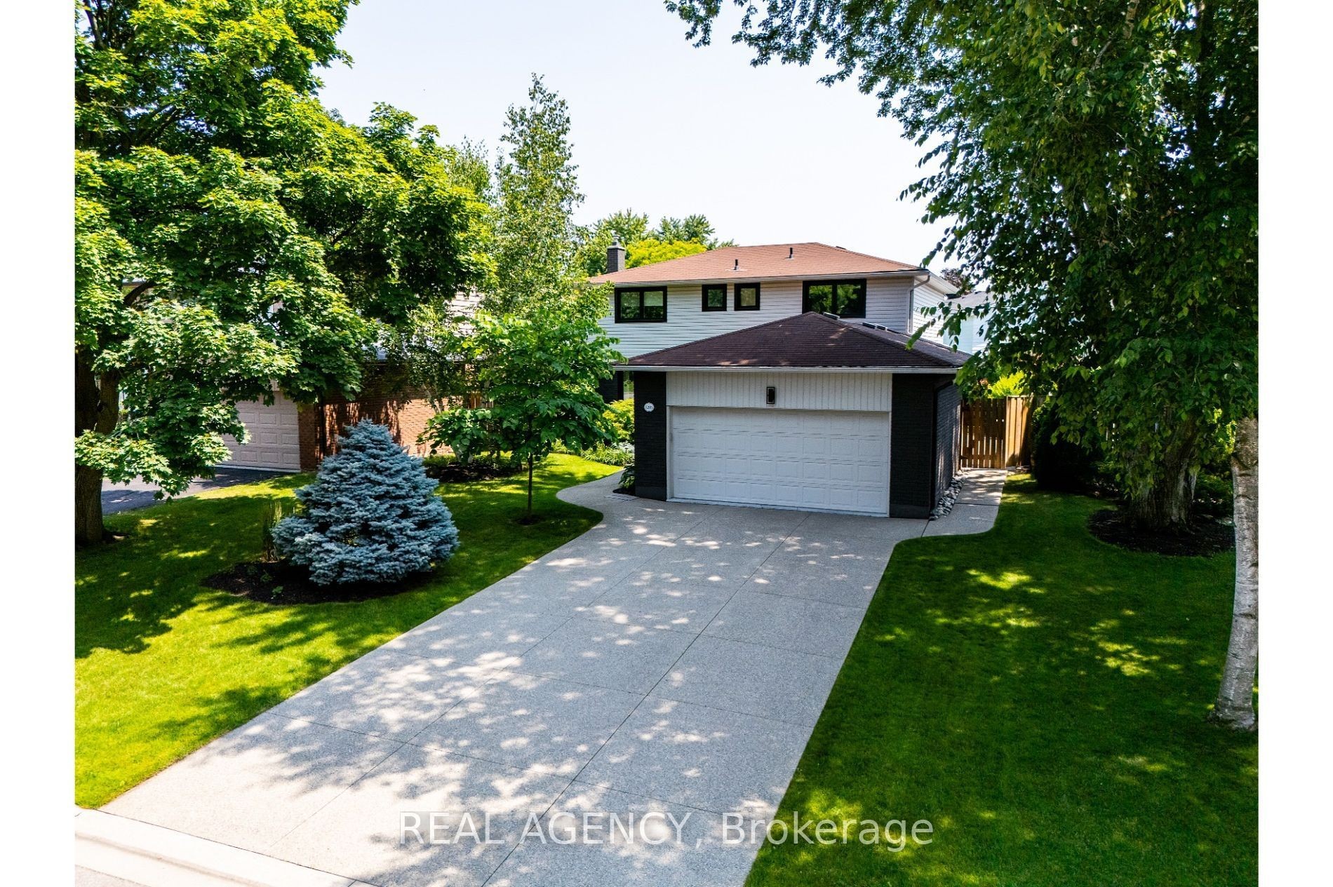 1205 Lambeth Rd, Oakville