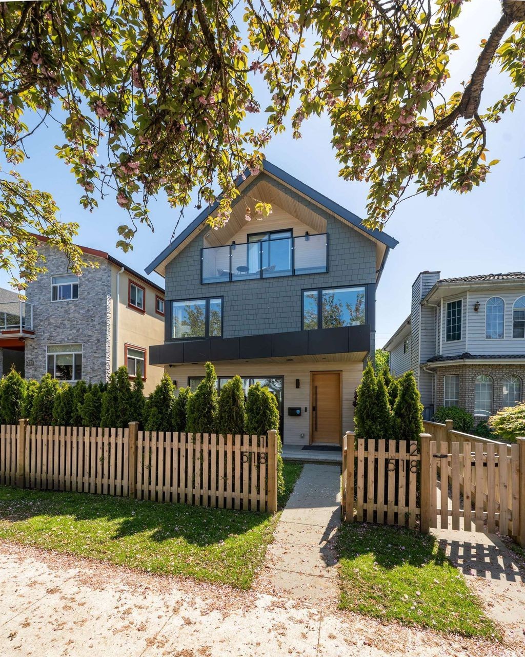 518 E 18th Avenue, Vancouver